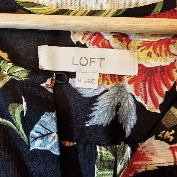 LOFT Black Colorful Floral LS Semi-Sheer Button Keyhole Blouse Breezy Medium - Picture 3 of 9